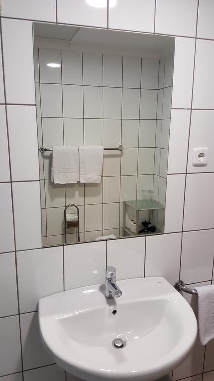 Hostal Residencia Catalina Palamós Kültér fotó
